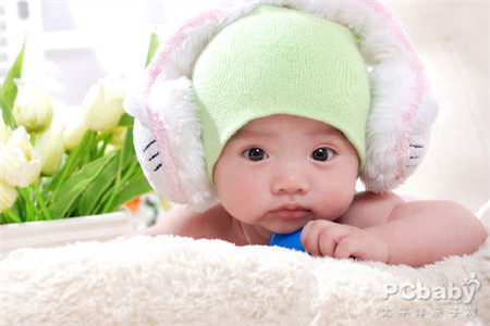 新生兒“青春痘”,你知多少?