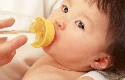 6種傷害寶寶健康的做法 媽媽必看!