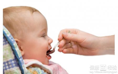 寶寶各階段如何正確喂養