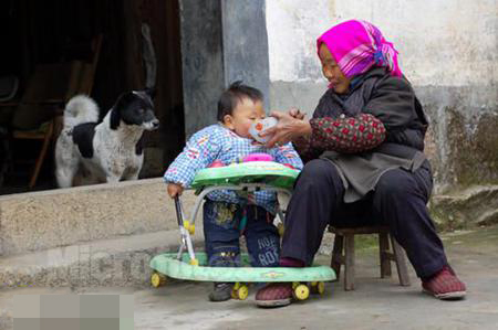 讓老人帶孩子是無奈還是無愛?過來人都後悔了