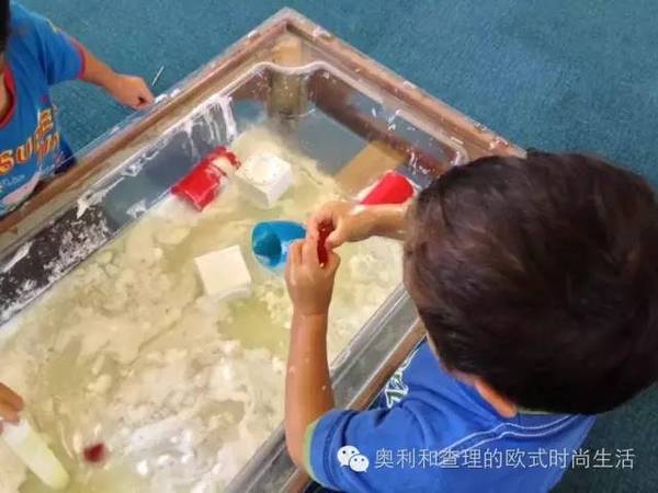 英國人為何&ldquo;縱容&rdquo;熊孩子玩兒得又髒又亂？